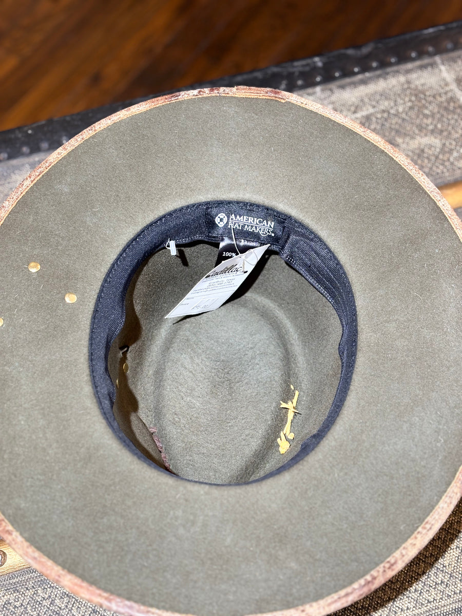 hats
